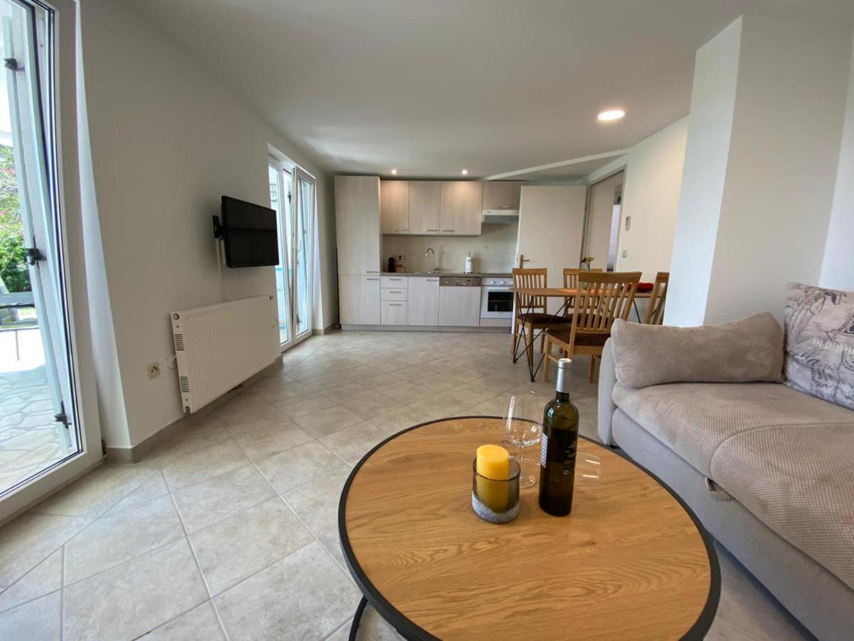 Apartment Bianca Premantura Istrien 外观 照片