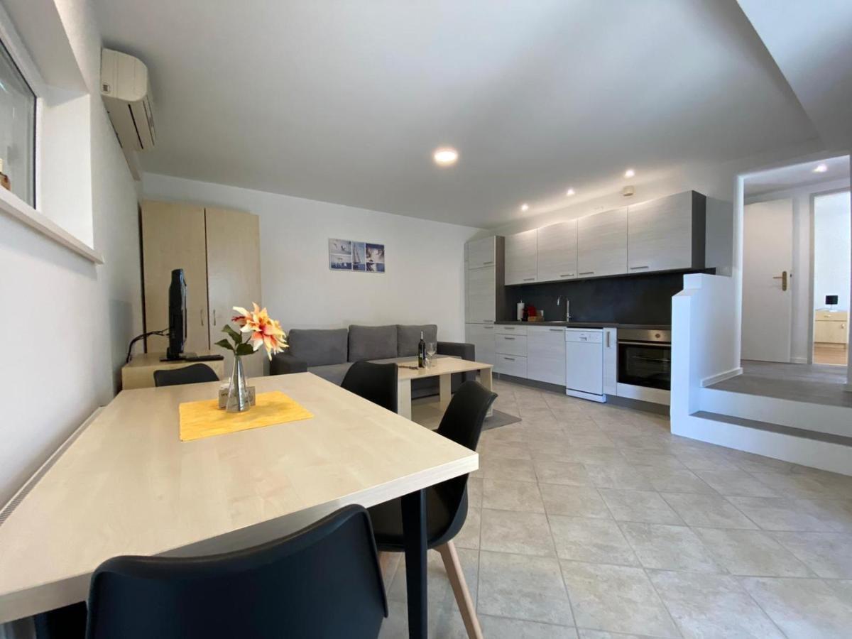Apartment Bianca Premantura Istrien 外观 照片